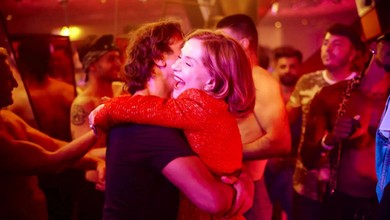 Ten skandal wstrząsnął Francją. Historia najbogatszej kobiety świata na ekranach