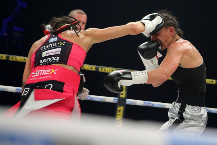 Ewa Brodnicka mistrzynią świata w boksie federacji WBO