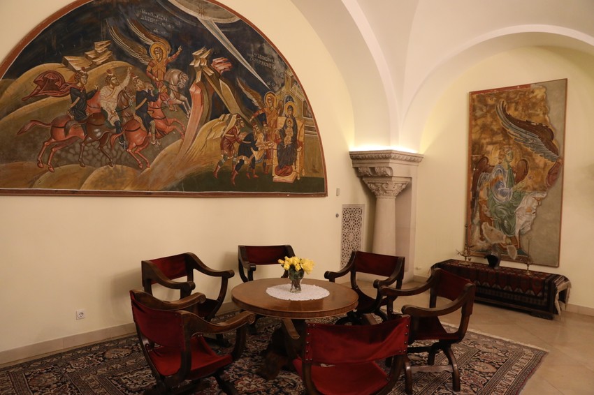 Kopije fresaka iz manastira Dečani i Sopoćani