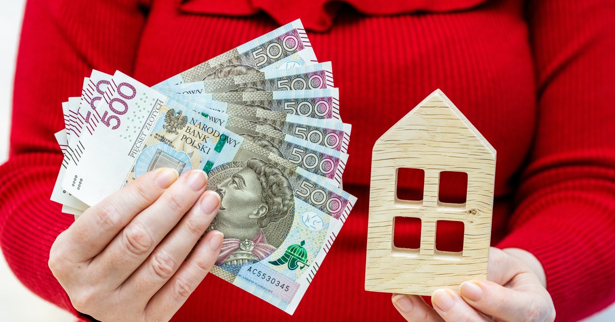 Świadczenie mieszkaniowe MSWiA: 143 tys. funkcjonariuszy dostało blisko 930 mln zł