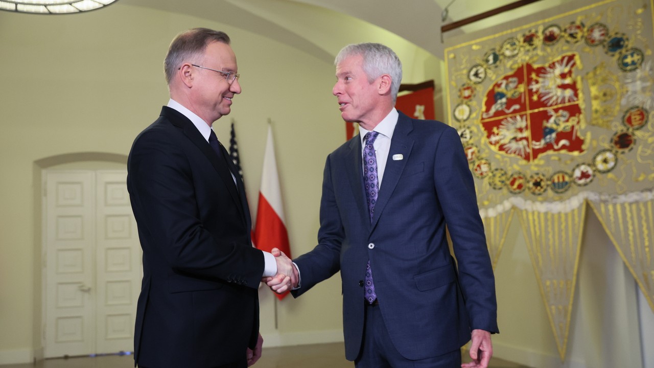 Rusza istotny szczyt w Warszawie. Będzie obecny członek gabinetu Trumpa