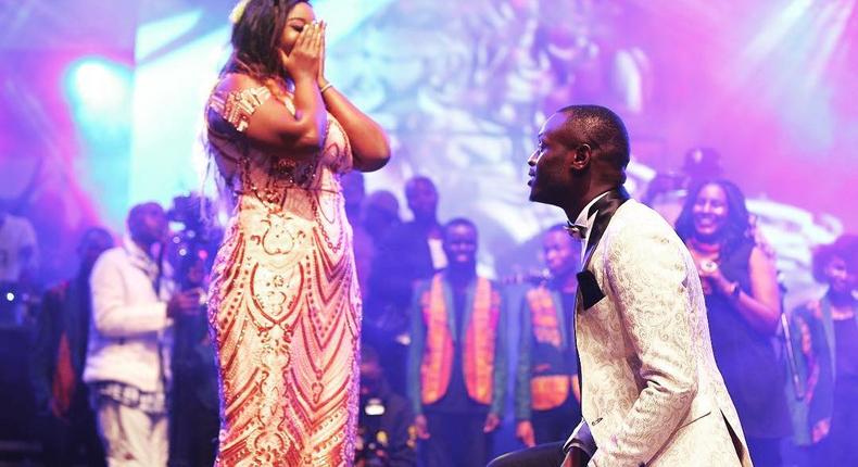 King Kaka proposes