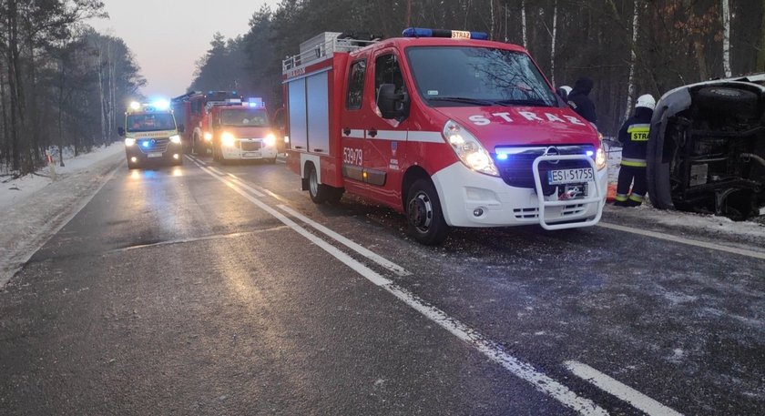 Dramatyczny wypadek pod Sieradzem. Nie żyje kobieta