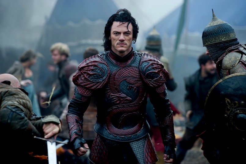 Draculą był Béla Lugosi, Christopher Lee, Gary Oldman, a ostatnio Jonathan Rhys Meyers. W najnowszym filmie o Władzie Palowniku w postać Księcia Ciemności wcieli się Luke Evans. Czy dorówna swoim słynnym kolegom?