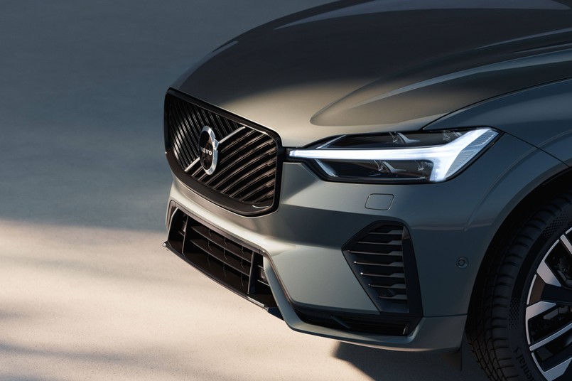 Volvo XC60 - lifting 2025