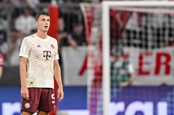 Benjamin Pavard w Interze Mediolan. 32 miliony euro dla Bayernu Monachium