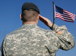 Przekazywał tajne informacje Wikileaks. Przyznał się