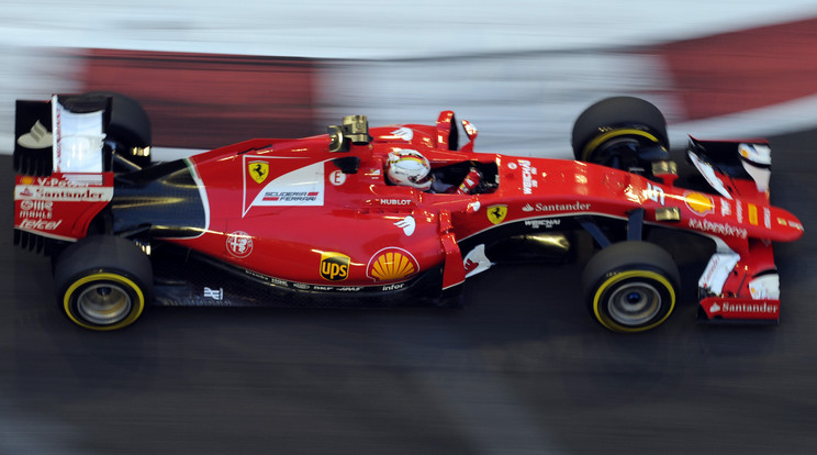 Nem így tervezte a Ferrari a kvalifikációt / Fotó: Northfoto
