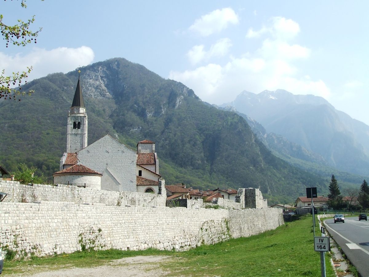 Venzone