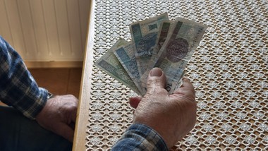 waloryzacja emerytury 2026 - tabela netto. jakie podwyżki po waloryzacji emerytur 1 marca 2026? jak policzyć emeryturę po waloryzacji? zus kalkulator nowe emerytury 2026 gov