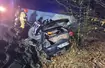 W wyniku zderzenia ciężarówki Volvo z osobowym Volkswagenem zginęły trzy osoby podróżujące autem osobowym