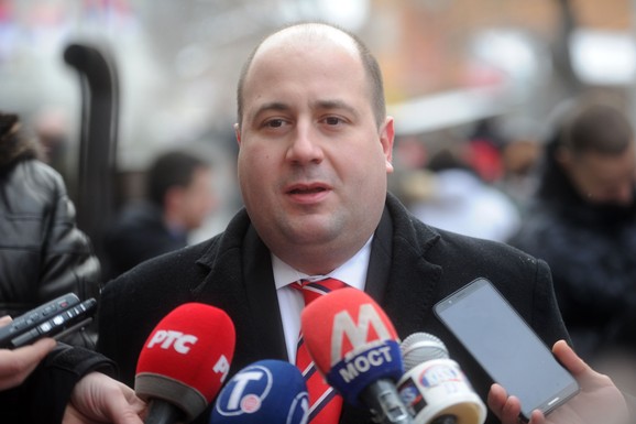 "TREBALO BI DA OSTANE NEPRISTRASAN" Kozarev odgovorio visokom predstavniku UN na izjavu o političkoj situaciji u Srbiji: "Ne priliči tom nivou diplomatije da se svrstava uz marginalne opozicione komentatore"