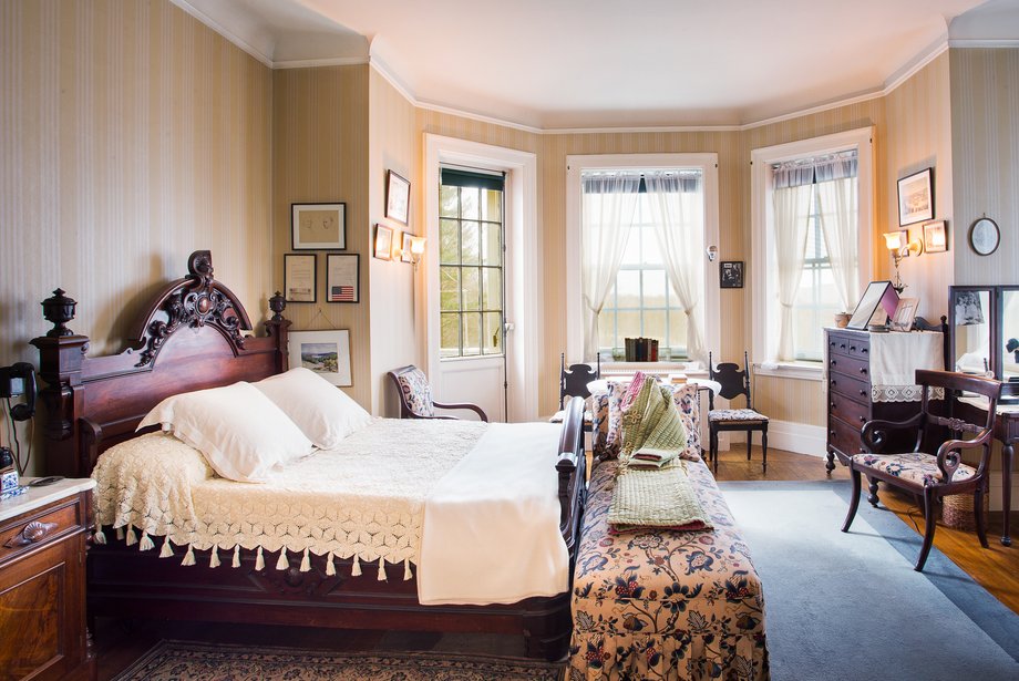 After FDR married Eleanor in 1905, the newlyweds moved into the estate with his mother. The original furniture can still be seen in the home today.