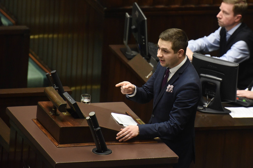 Ma się też zmienić prawo cywilne - powództwo o ochronę dobrego imienia RP i narodu polskiego będzie mógł wytaczać IPN i organizacje pozarządowe