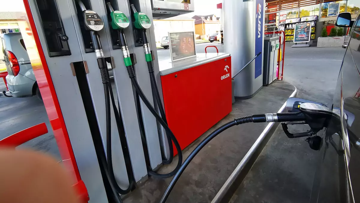 Na stacjach benzynowych jest już nowe paliwo