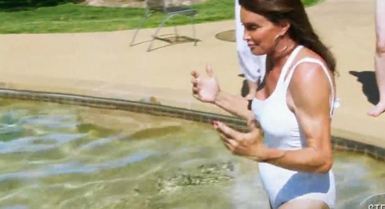 Caitlyn Jenner wears swimsuit for the first time in public