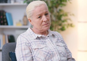 "Čuvam unuku svakog dana, a sin i snaja to ne cene": Ispovest bake tera suze na oči (Ilustracija)