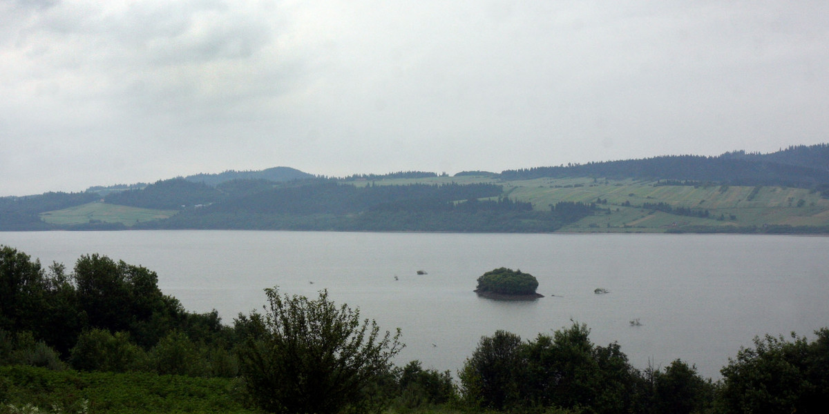 jezioro czorsztynskie