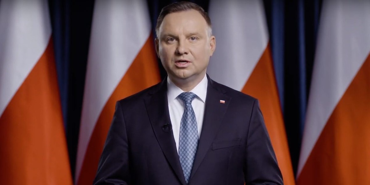 - Decyzją Władimira Putina w Europie, rozpętana została wojna. Oznacza ona niezliczone tragedie, śmierć i zniszczenie - powiedział Andrzej Duda w orędziu.