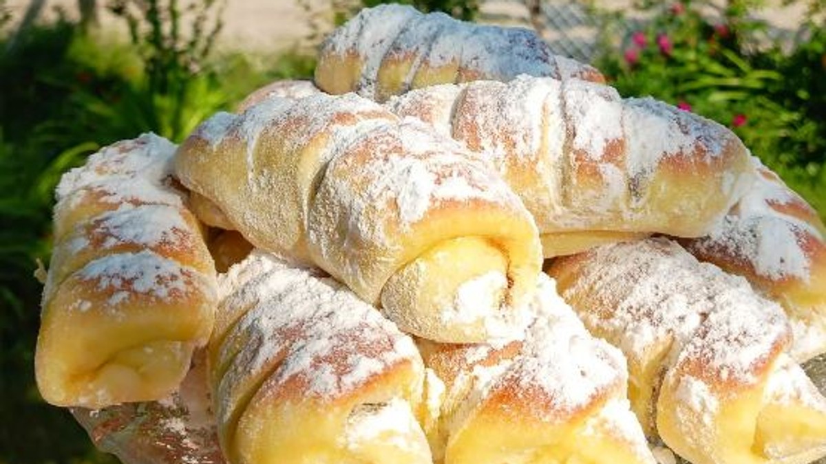 Recept za pamuk kiflice sa Nutelom: Dragica je otkrila kako da testo uvek bude savršeno