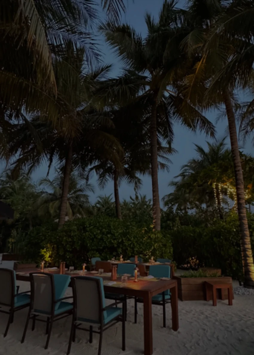 Sonja Vuksanović na Maldivima