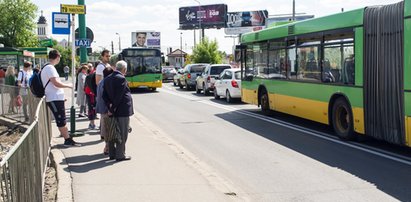 Ścisk w autobusach, korki na ulicach