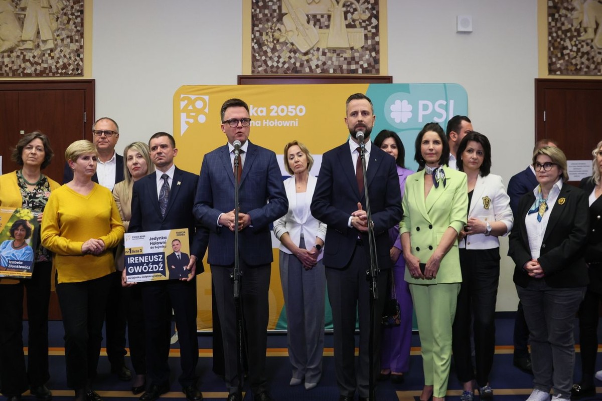 Marszałek Sejmu Szymon Hołownia oraz wicepremier, minister obrony narodowej Władysław Kosiniak-Kamysz