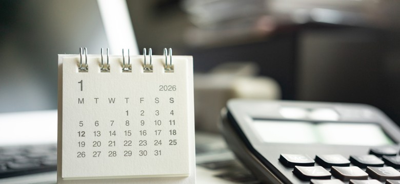 Dni ustawowo wolne od pracy w 2026 i 2027 roku. Jak zaplanować urlop?