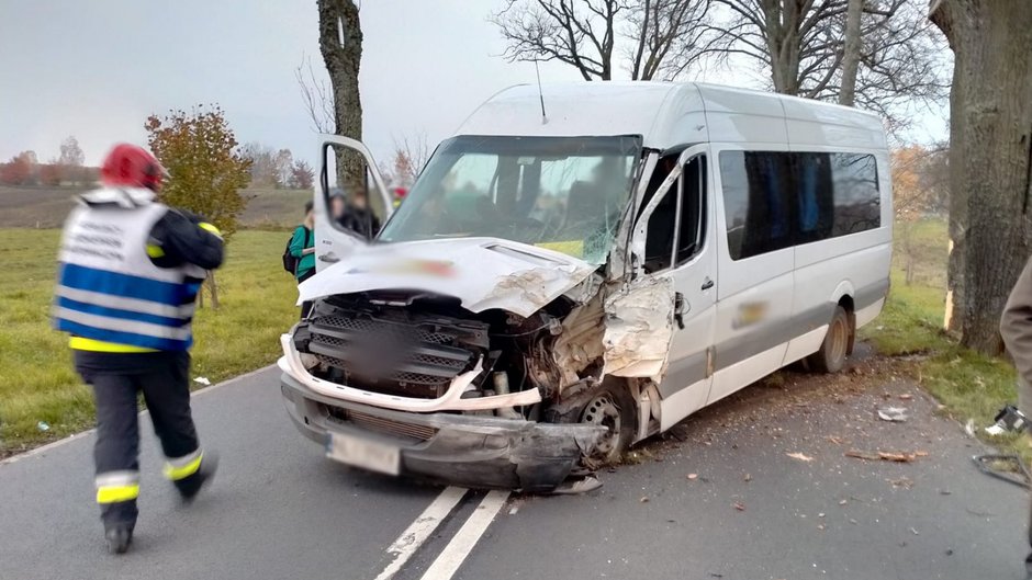 Trasa Orneta-Lidzbark Warmiński. W autobusie rejsowym pękła opona