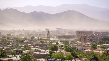 pakistańskie wojska znów ostrzeliwały kabul. starcia również na granic