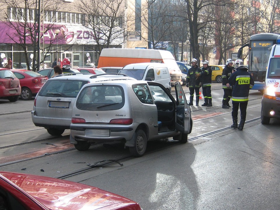 WYPADEK NA ULICY KRÓLEWSKIEJ