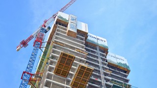 Oddanie budynku do prac adaptacyjnych umożliwia zwolnienie z VAT