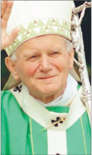 Prymas Polski: Nie stawiajmy pomników Janowi Pawłowi II