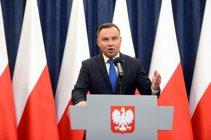 Andrzej Duda nie pojedzie na inaugurację mundialu w Rosji!