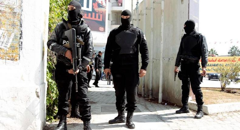Tunisian forces kill four militants in clashes: ministry