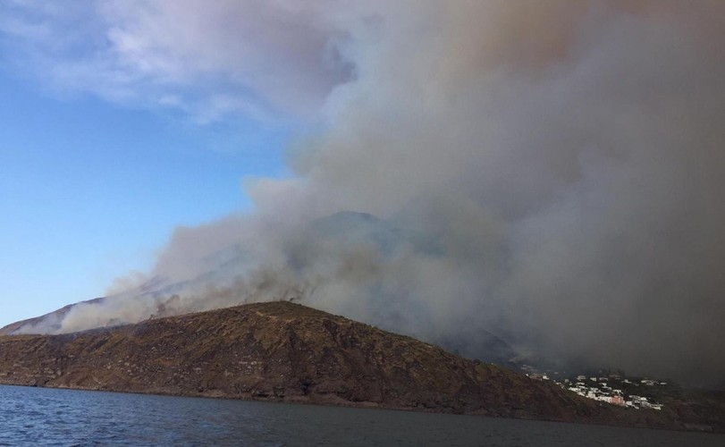 Wybuch wulkanu na włoskiej wyspie Stromboli