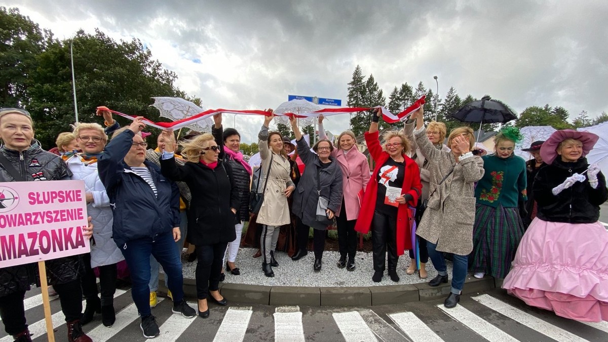 Słupsk. Uroczyste otwarcie Ronda Praw Kobiet