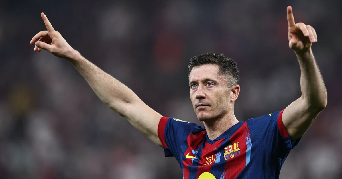 Robert Lewandowski w 2025 roku zarobił więcej od Igi Świątek. Cristiano Ronaldo liderem rankingu