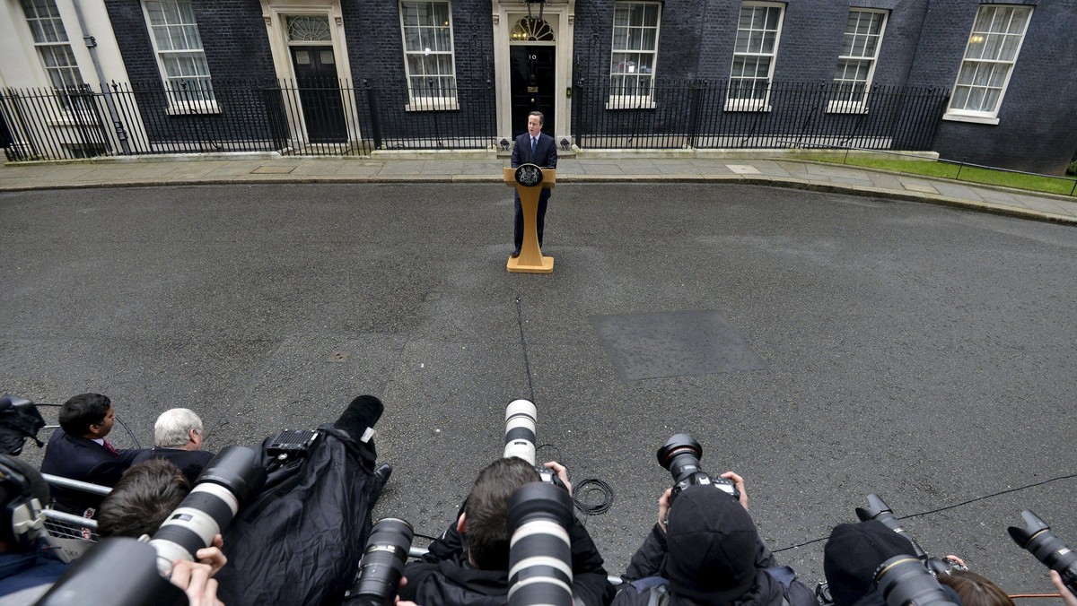 Britain's Prime Minister Cameron speaks outside 10 Downing Street in London