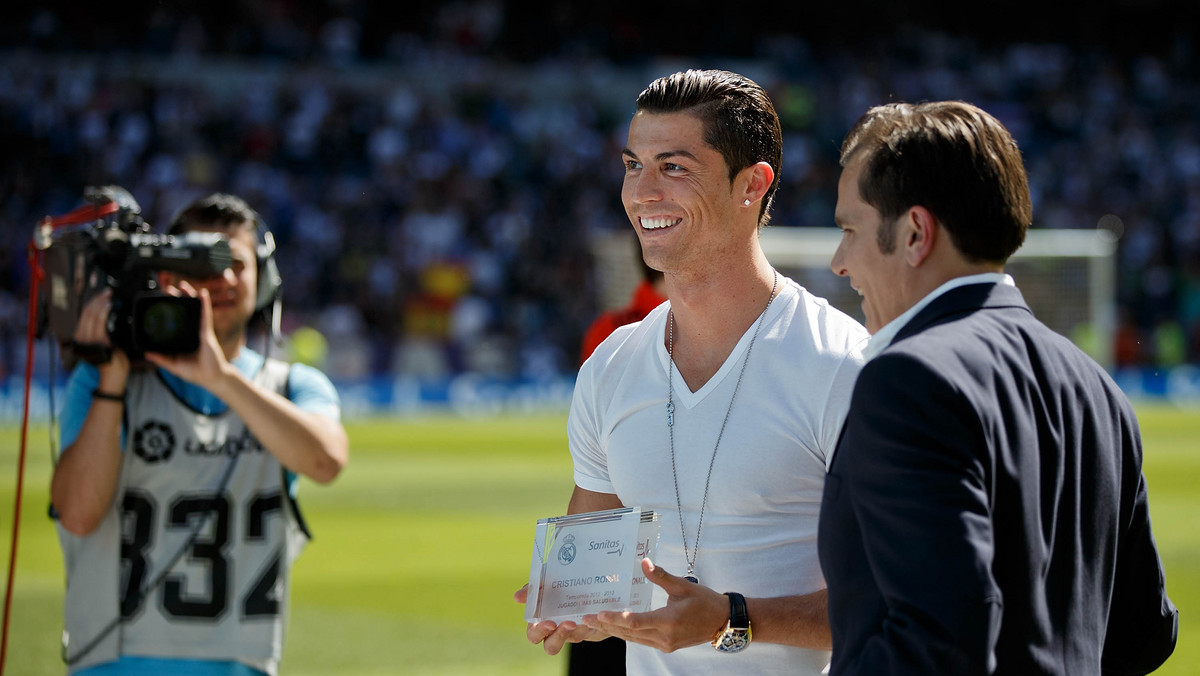 Cristiano Ronaldo, reprezentant Portugalii i gwiazdor Realu Madryt, ma na swoim koncie wiele nagród. W sobotę otrzymał kolejne wyróżnienie...