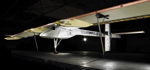 Solar Impulse w hangarze