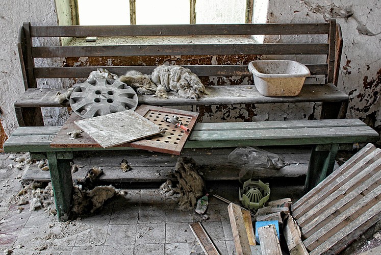 Sosnowiec. Opuszczona kaplica w dzielnicy Milowice wykorzystywana przez lata jako magazyn sklepu