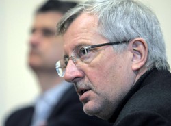 Oskarżenia pod adresem rządu. "Zdradziliśmy Ukrainę za 2 mld dolarów"