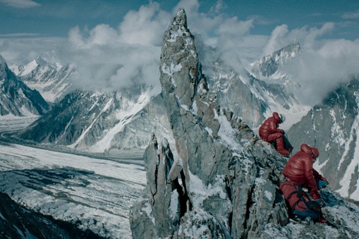 Kadry z filmu „Broad Peak w reż. Leszka Dawida. 