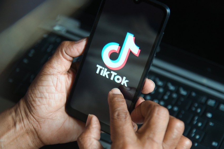 tiktok na telefonu
