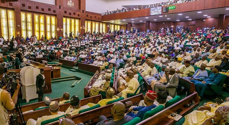 Reps to investigate alleged illegal withdrawal of $1.5 bn from NLNG account. [Twitter/@FemiGbaja]