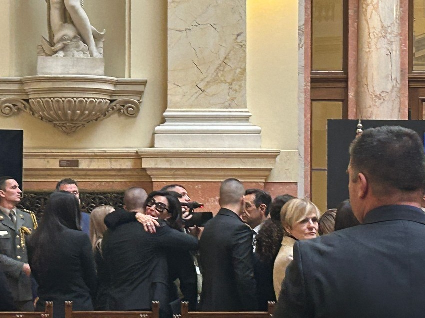 Ceca sa Palminom porodicom