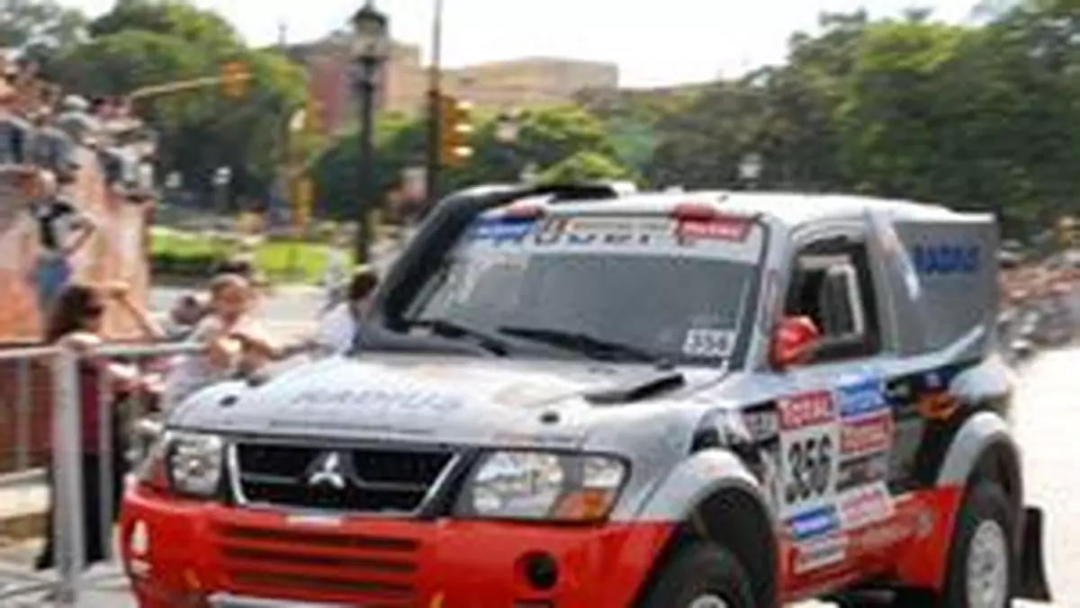 Rajd Dakar 2010: Szustkowski  oswaja się z autem