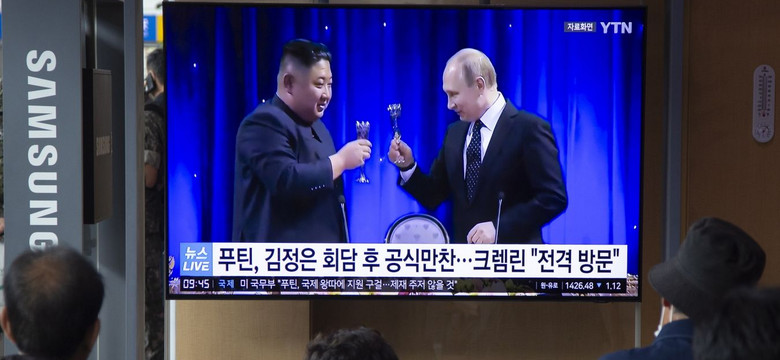 Kim Dzong Un jest w Rosji. "Putin musi błagać o pomoc światowego pariasa"