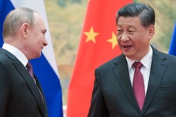 Prezydent Rosji Władimir Putin i przywódca Chin Xi Jinping